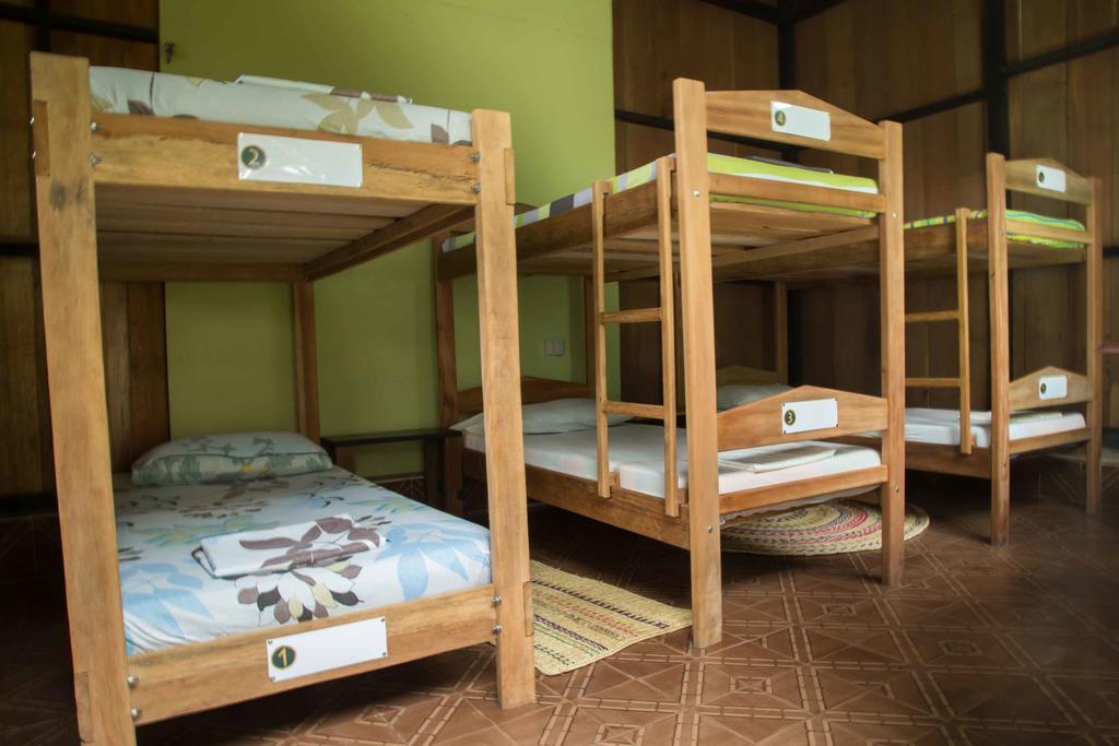 Hostel Casa De Las Palmas Tours Λετίσια Εξωτερικό φωτογραφία