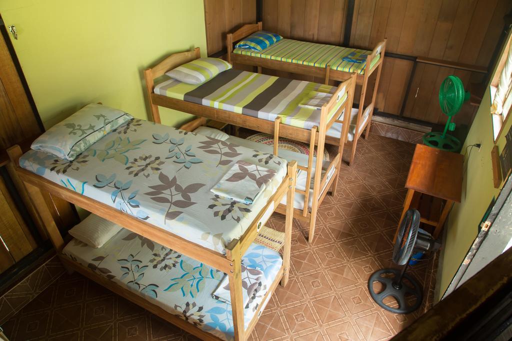 Hostel Casa De Las Palmas Tours Λετίσια Εξωτερικό φωτογραφία